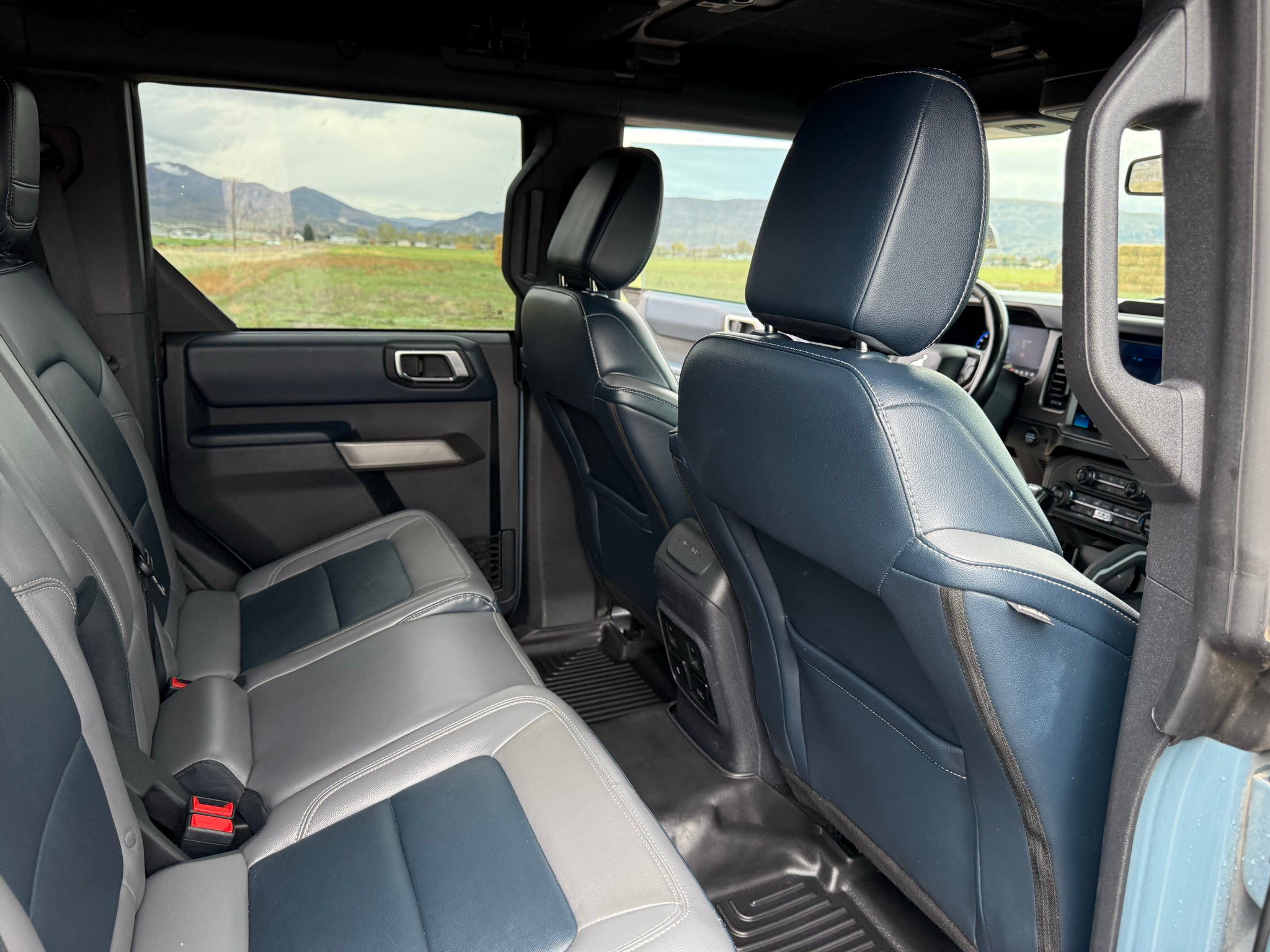 2021 Ford Bronco Base