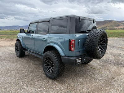 2021 Ford Bronco Base