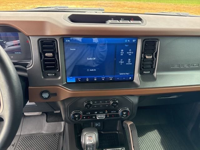 2024 Ford Bronco Outer Banks