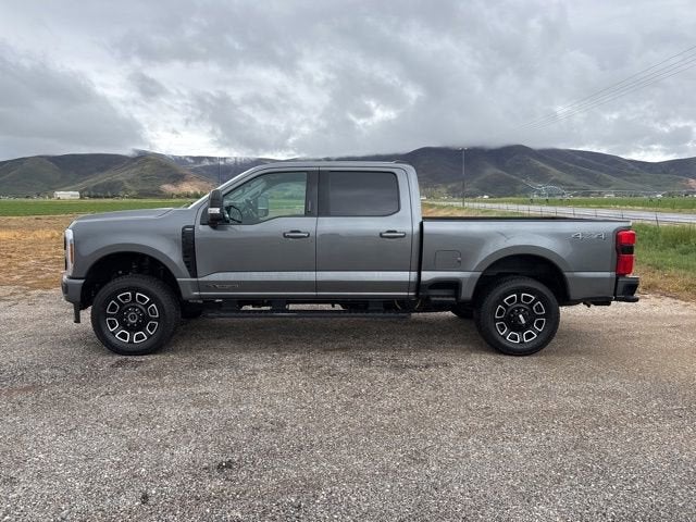 2024 Ford Super Duty F-350 SRW XL