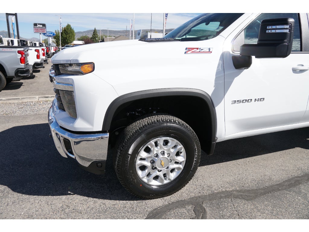 2026 Chevrolet Silverado 3500 HD LT