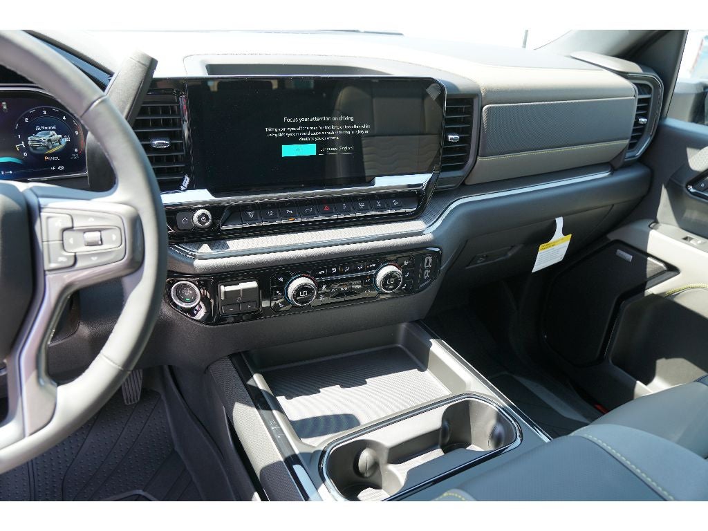 2026 Chevrolet Silverado 2500 HD ZR2 - Photo 10
