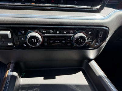 2024 Chevrolet Silverado 3500 HD High Country