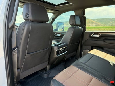 2024 Chevrolet Silverado 3500 HD High Country