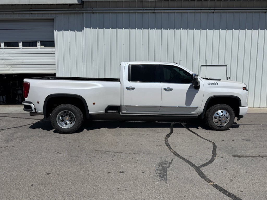 2024 Chevrolet Silverado 3500 HD High Country DRW
