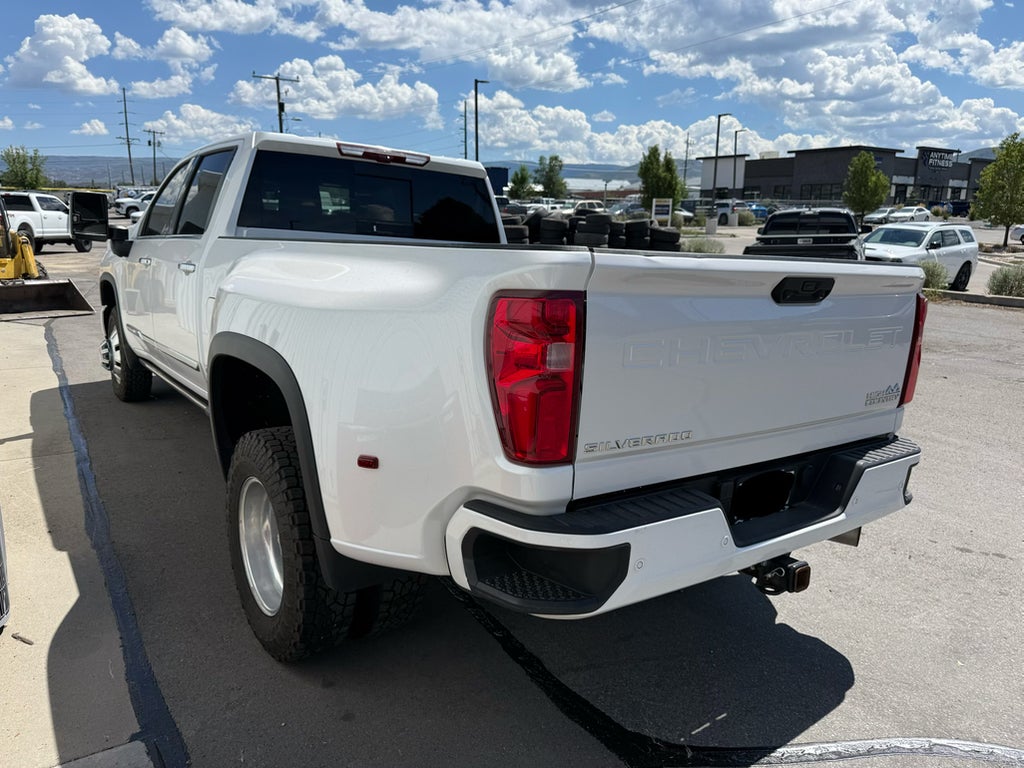 2024 Chevrolet Silverado 3500 HD High Country DRW