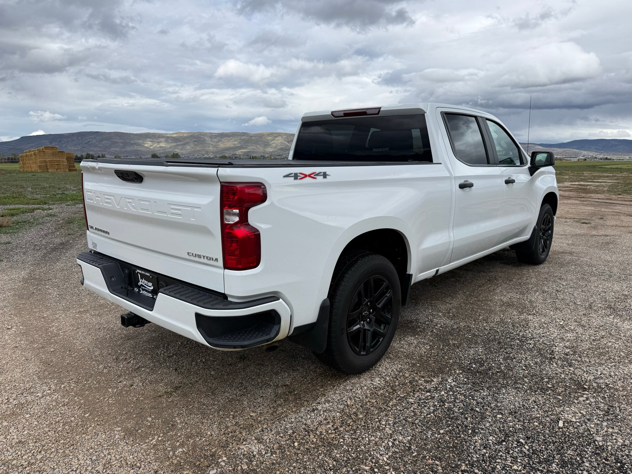 2024 Chevrolet Silverado 1500 Custom
