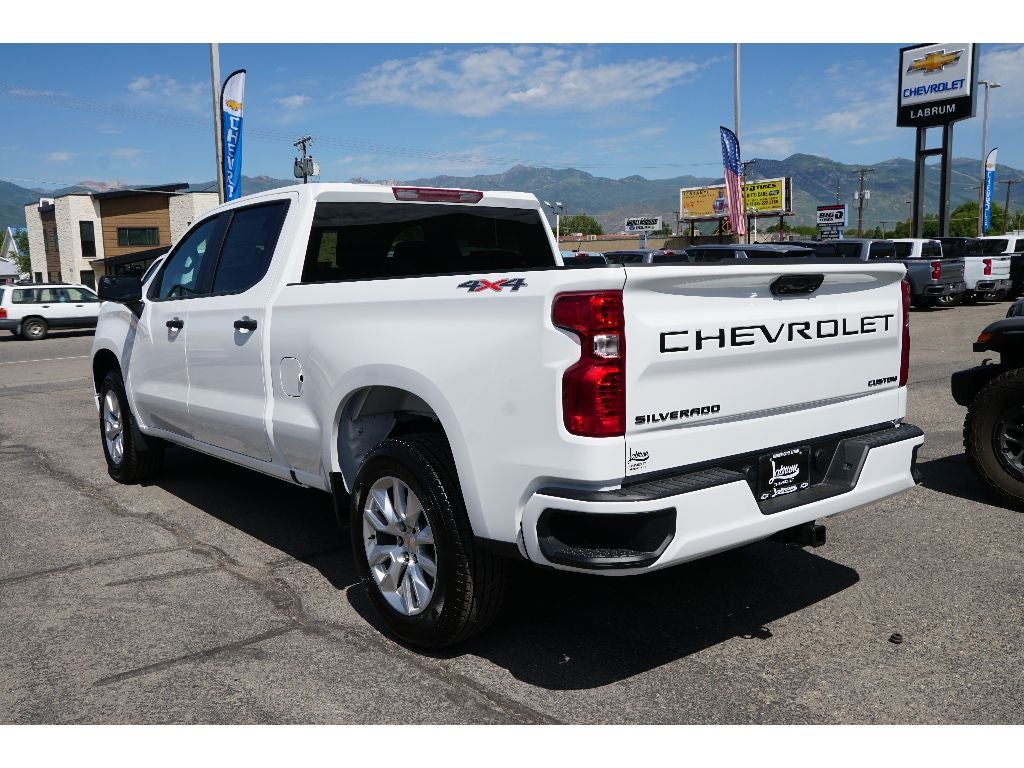 2026 Chevrolet Silverado 1500 Custom
