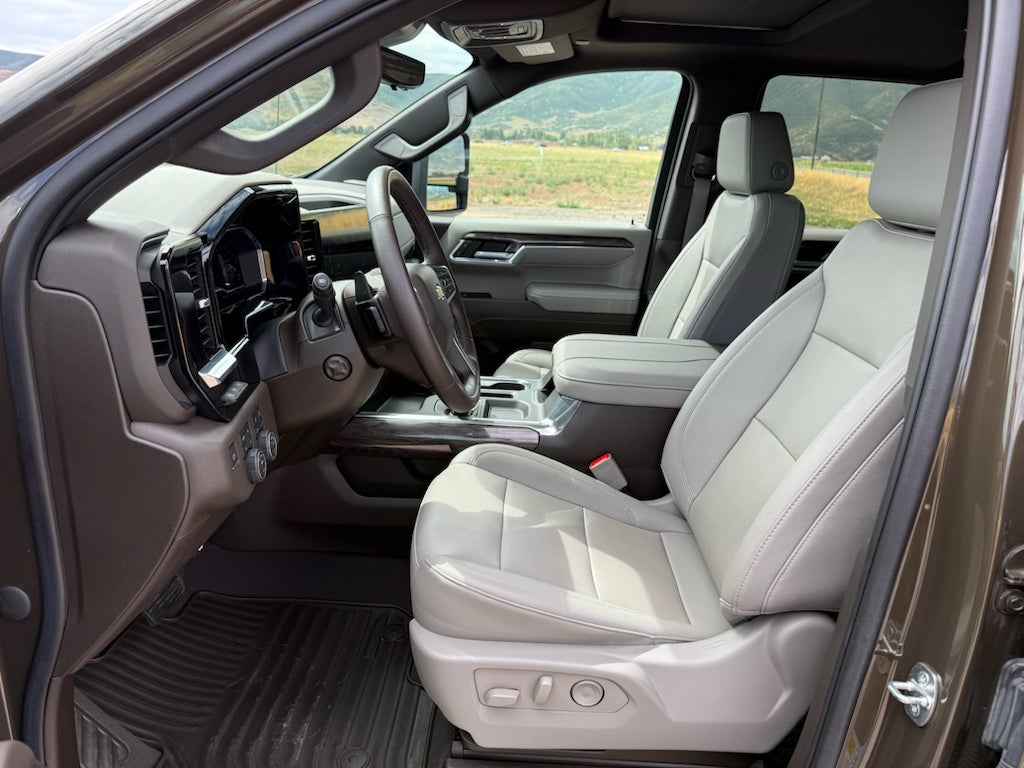 2023 Chevrolet Silverado 1500 LTZ