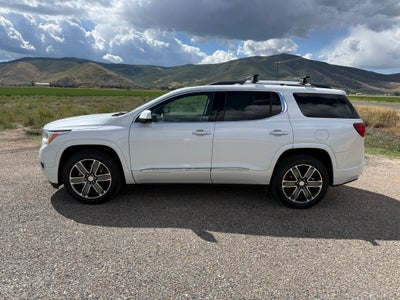 2017 GMC Acadia Denali