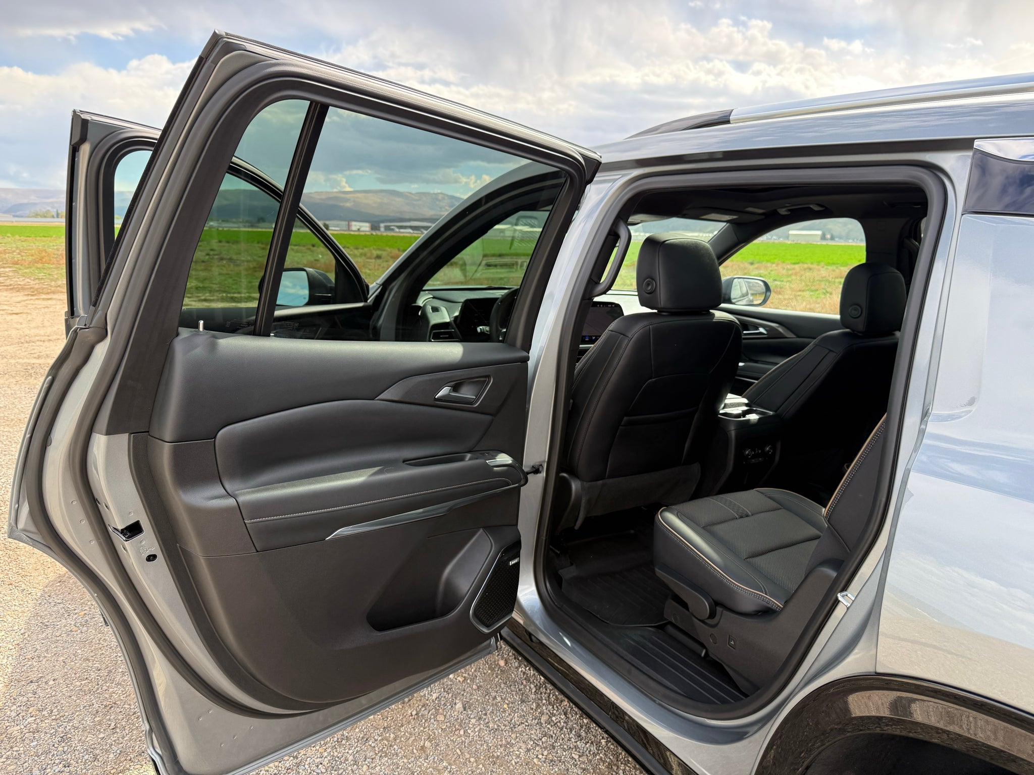 2025 Chevrolet Traverse High Country