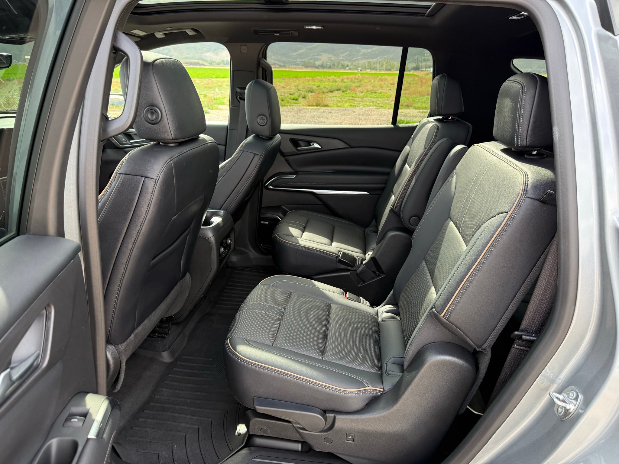 2025 Chevrolet Traverse High Country