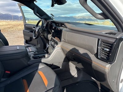 2024 GMC Sierra 3500 HD AT4