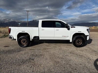 2024 GMC Sierra 3500 HD AT4