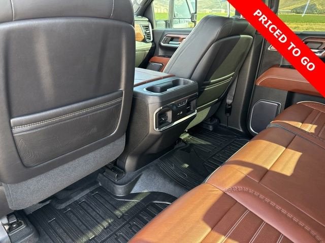 2024 GMC Sierra 3500 HD Denali Ultimate