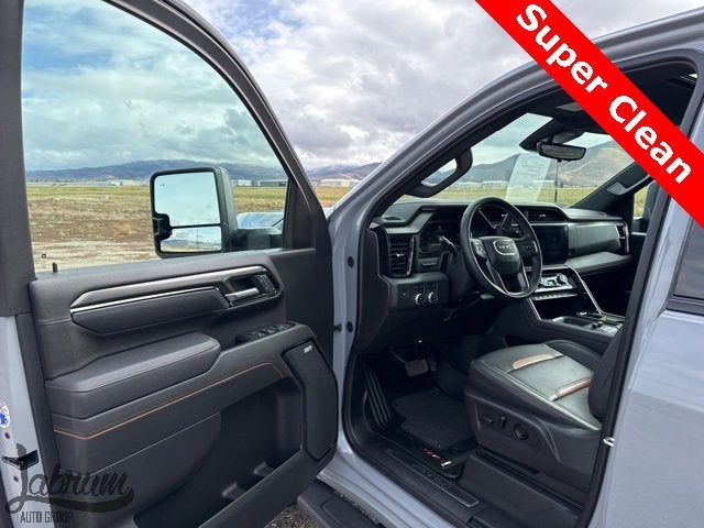 2025 GMC Sierra 3500 HD AT4