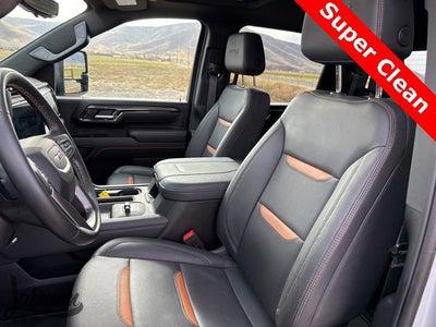 2025 GMC Sierra 3500 HD AT4