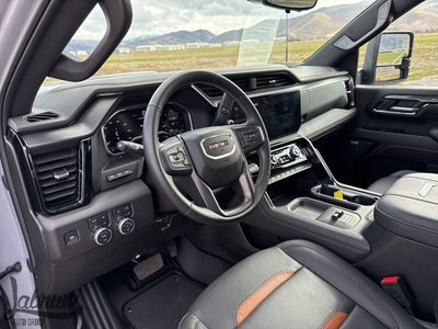 2025 GMC Sierra 3500 HD AT4