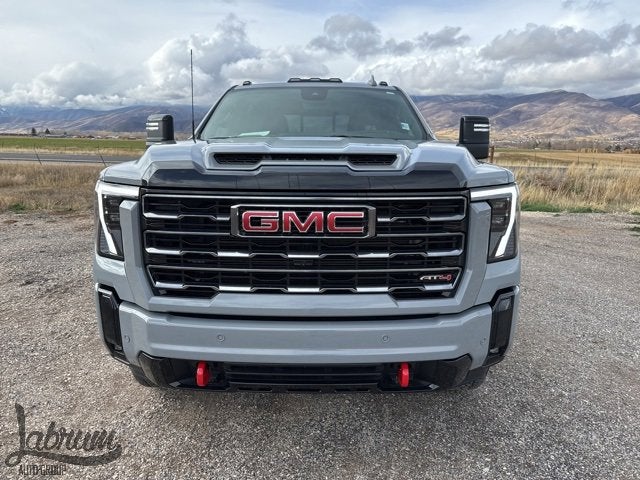 2025 GMC Sierra 3500 HD AT4