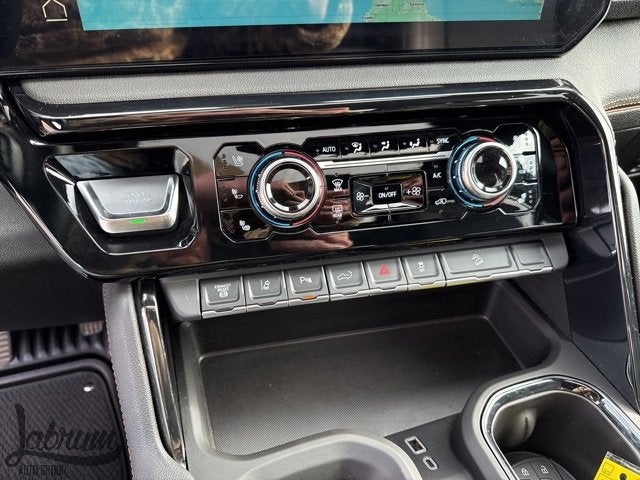 2025 GMC Sierra 3500 HD AT4