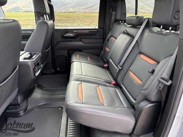 2025 GMC Sierra 3500 HD AT4