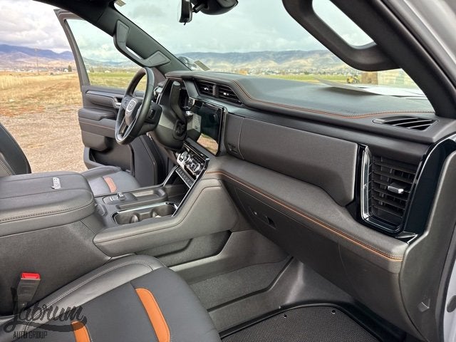 2025 GMC Sierra 3500 HD AT4