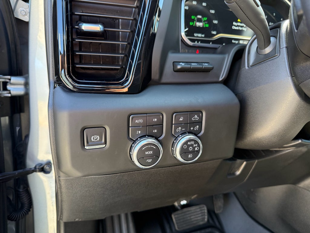 2025 GMC Sierra 2500 HD AT4X