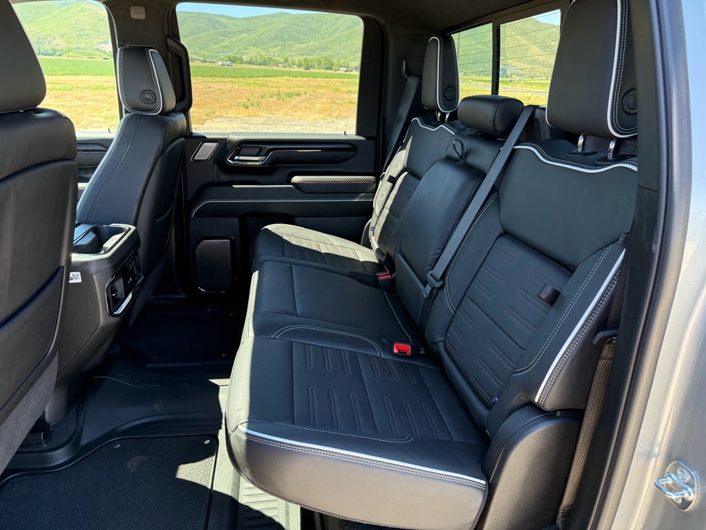 2025 GMC Sierra 2500 HD AT4X