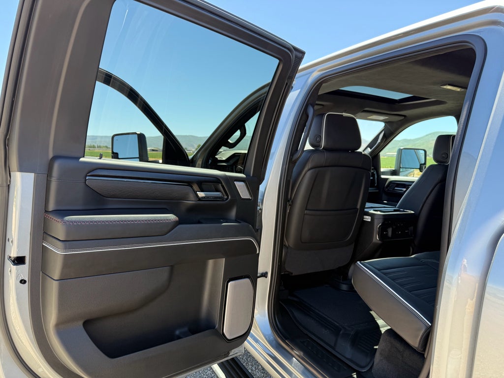 2025 GMC Sierra 2500 HD AT4X
