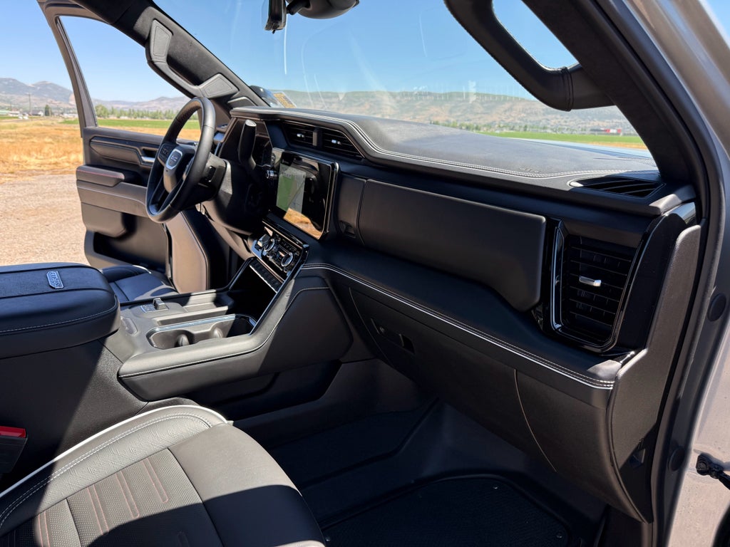 2025 GMC Sierra 2500 HD AT4X
