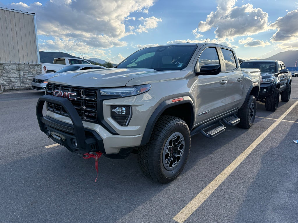 2023 GMC Canyon 4WD AT4X