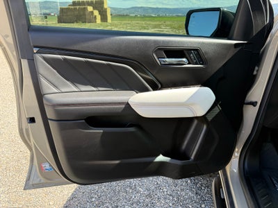 2023 GMC Canyon 4WD AT4X