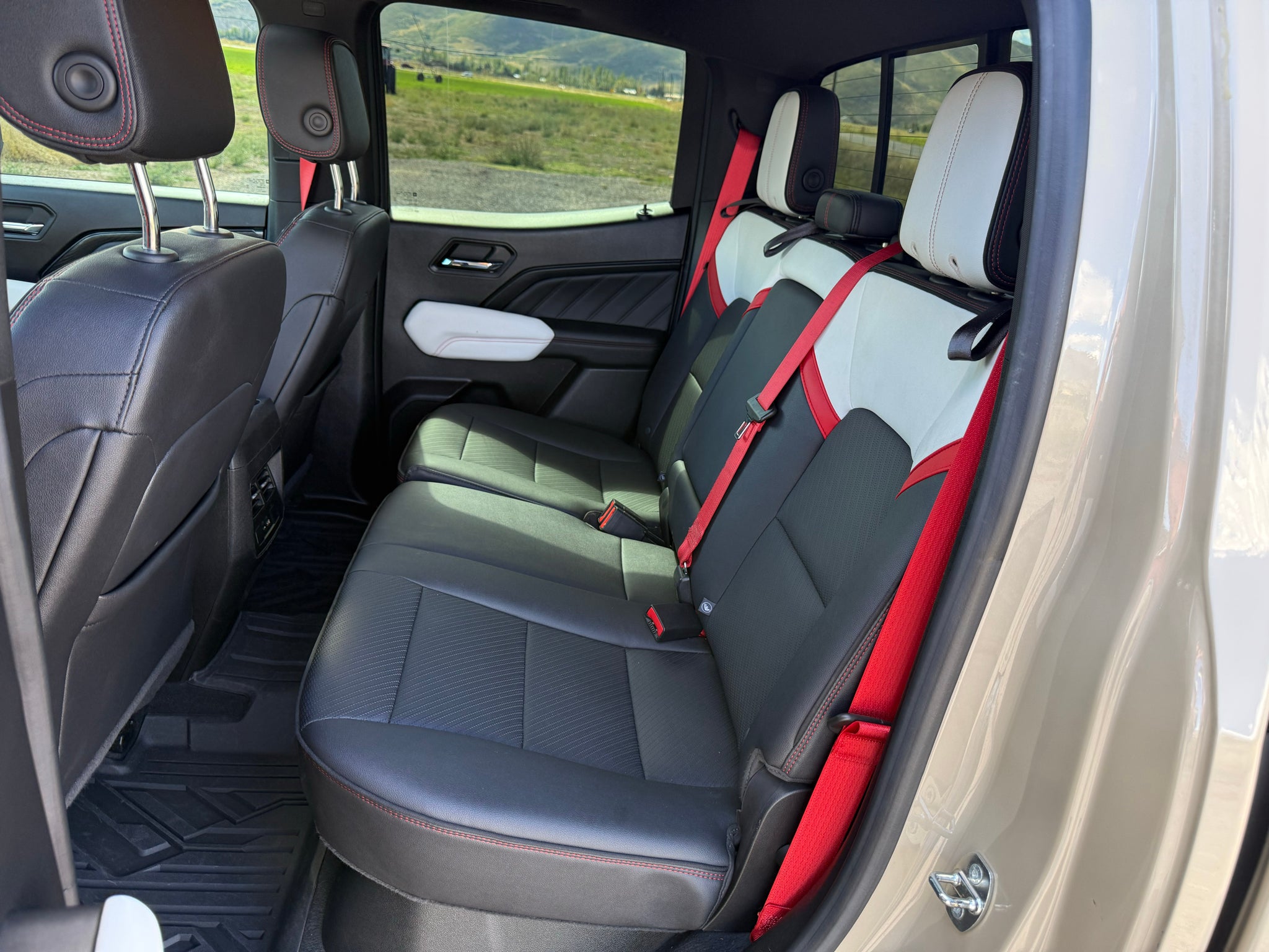 2023 GMC Canyon 4WD AT4X