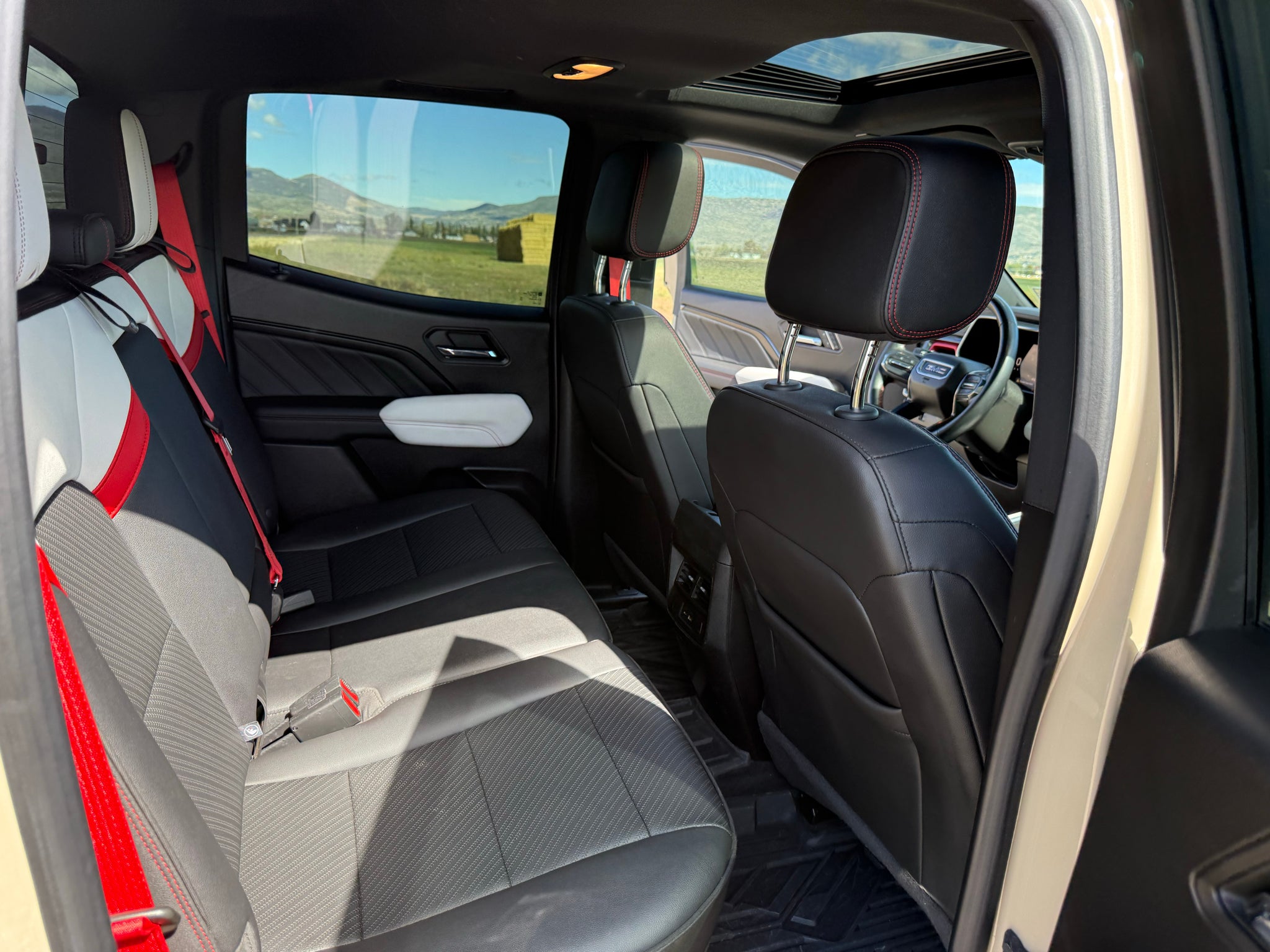 2023 GMC Canyon 4WD AT4X