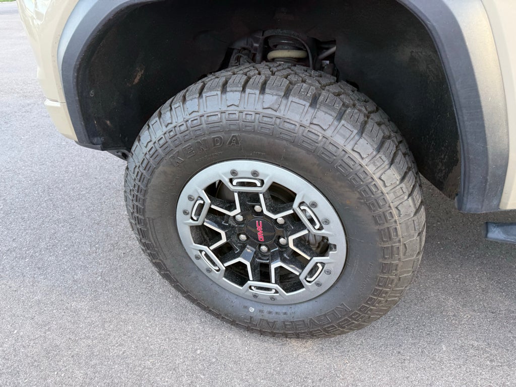 2023 GMC Canyon 4WD AT4X