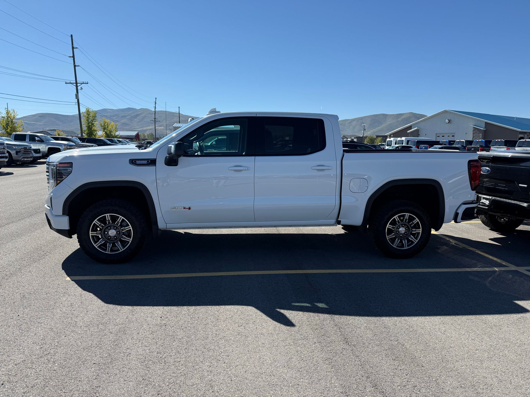 2024 GMC Sierra 1500 AT4
