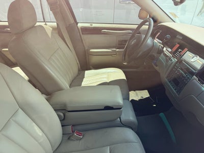 2004 Lincoln Town Car Signature