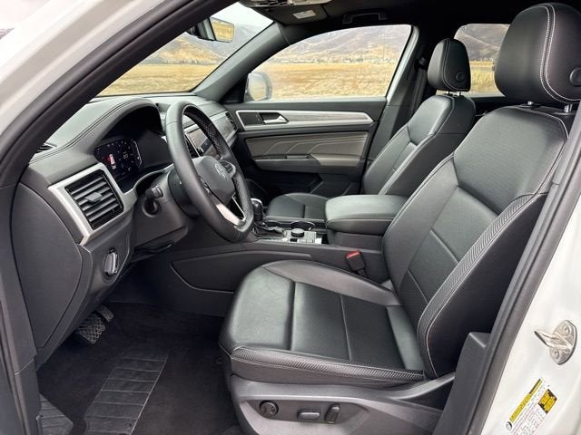 2022 Volkswagen Atlas Cross Sport 2.0T SE w/Technology