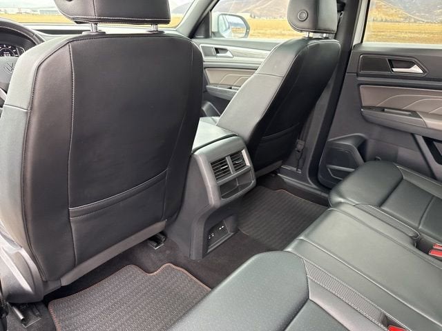 2022 Volkswagen Atlas Cross Sport 2.0T SE w/Technology