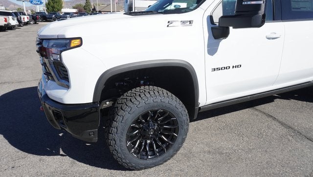 2025 Chevrolet Silverado 3500 HD LTZ