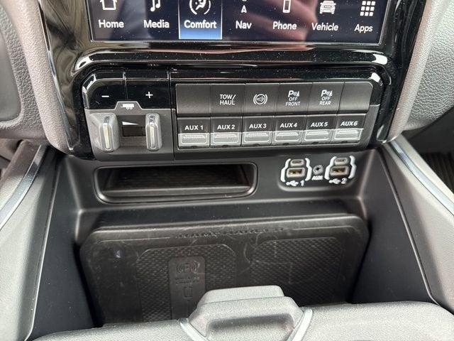 2024 RAM 3500 Laramie