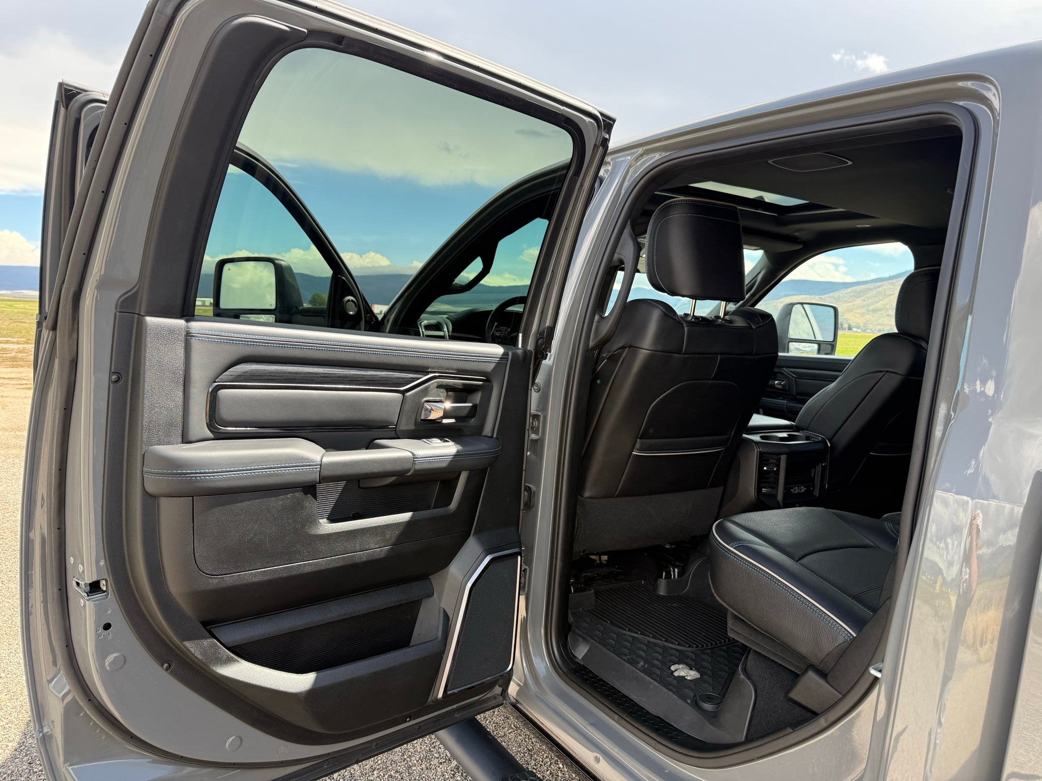 2024 RAM 2500 Rebel