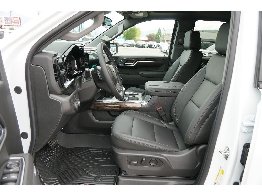 2026 Chevrolet Silverado 1500 LT Trail Boss - Photo 7
