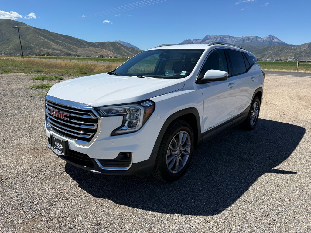 2022 GMC Terrain SLT