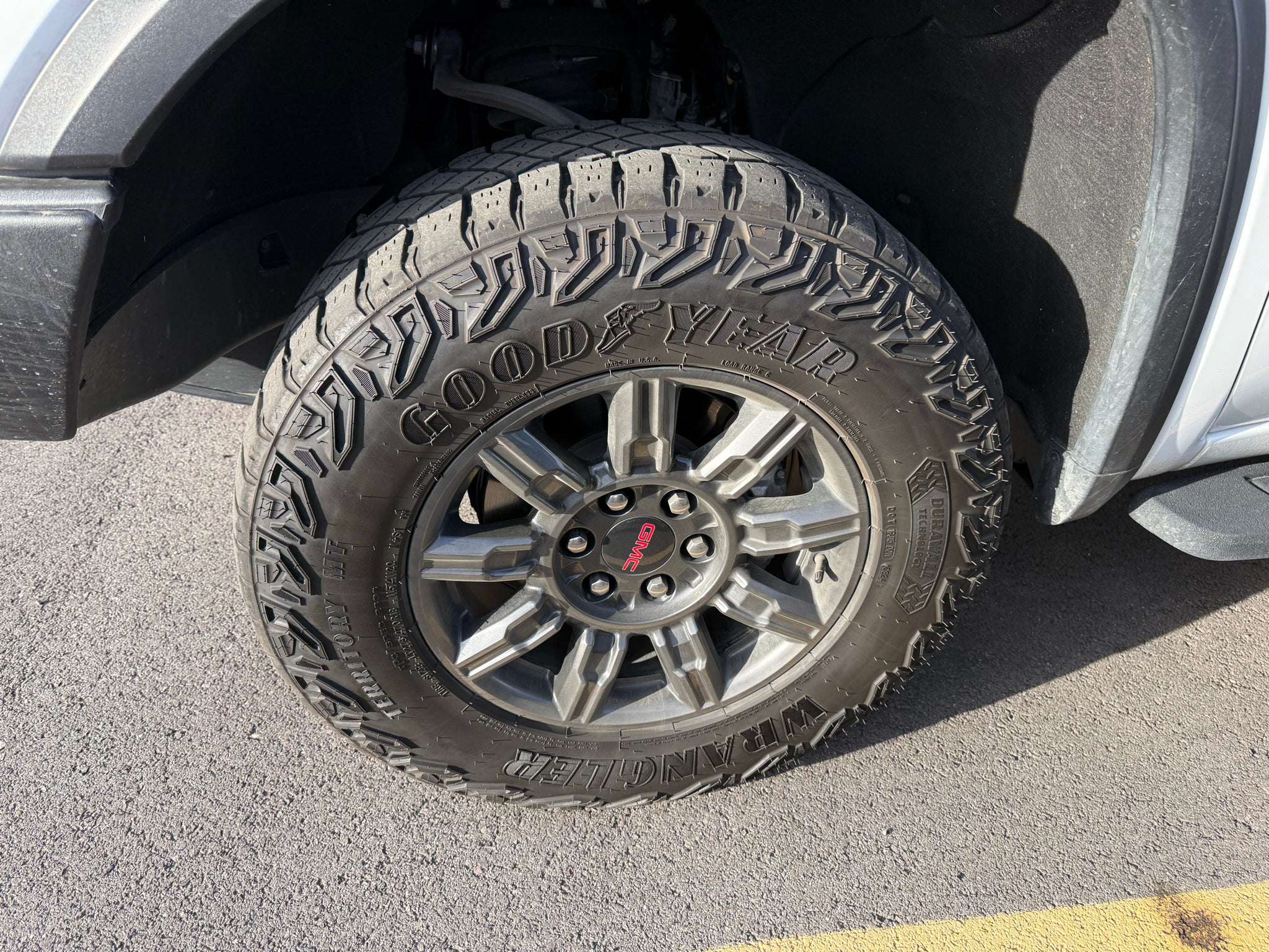 2024 GMC Sierra 1500 AT4X
