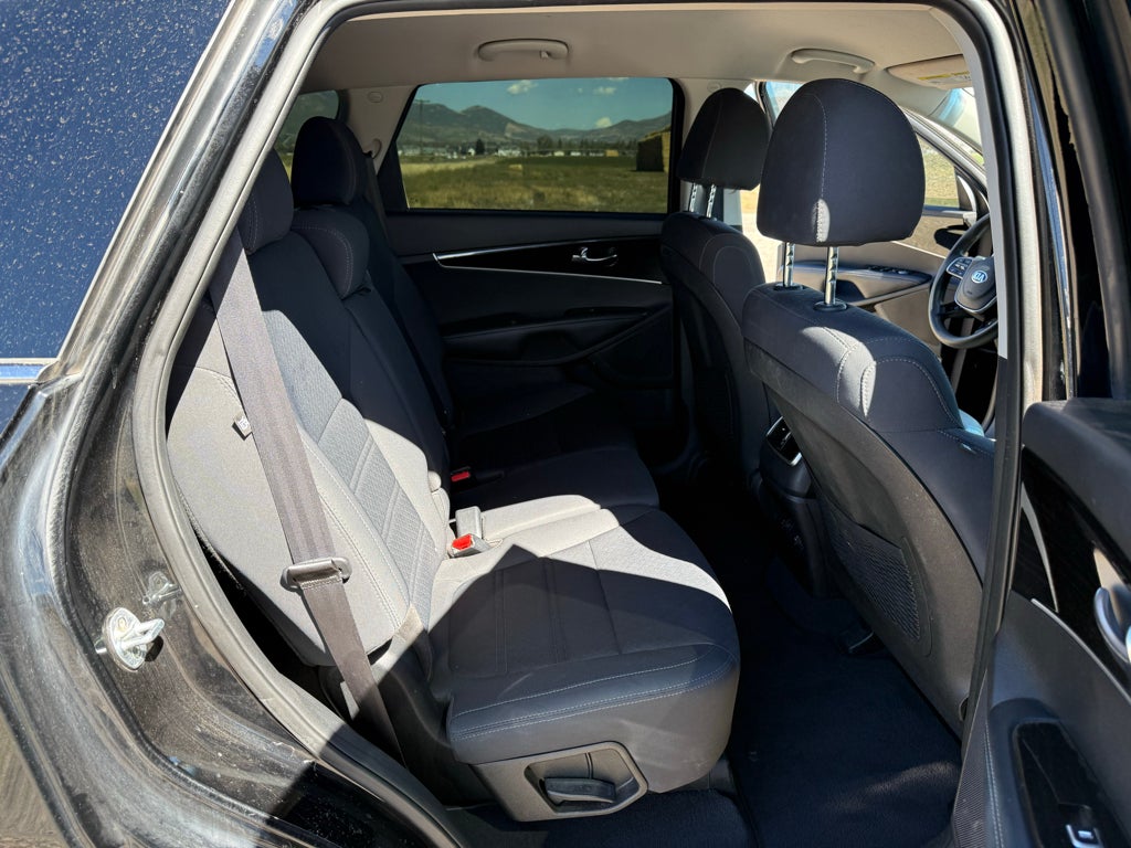 2019 Kia Sorento LX
