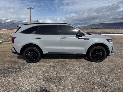 2022 Kia Sorento SX