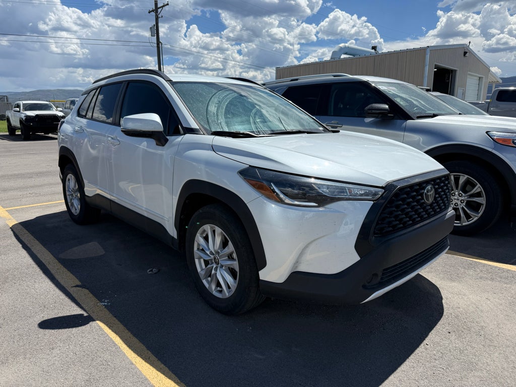 2022 Toyota Corolla Cross LE