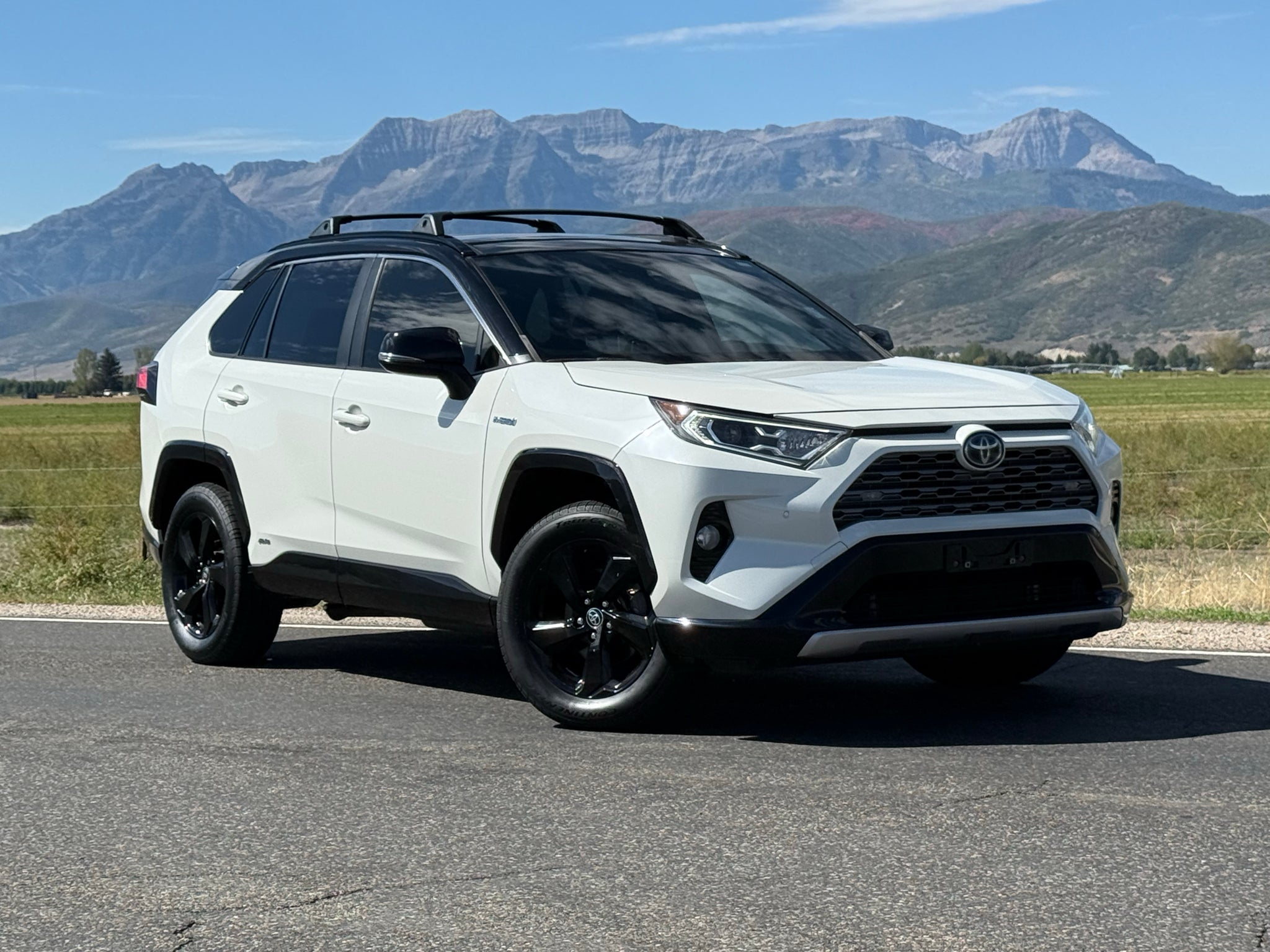 2020 Toyota RAV4 Hybrid XSE