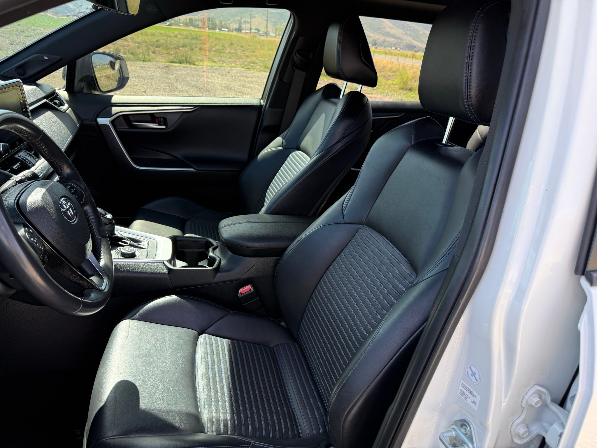 2020 Toyota RAV4 Hybrid XSE